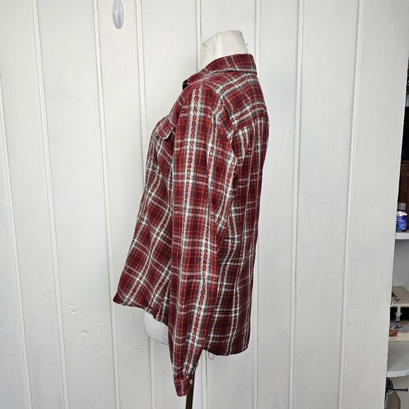 Woolrich Western Red Plaid Long Sleeve Snap Button Down Top Women's Large - Picture 12 of 12